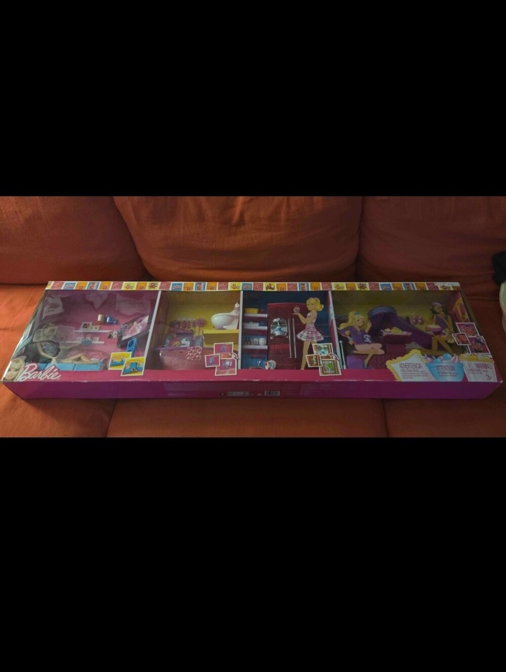 Barbie Big Box Furniture Set Fashionistas Mattel 2010